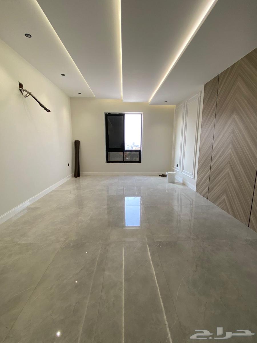 فيلا 8 غرف في ولي العهد 5