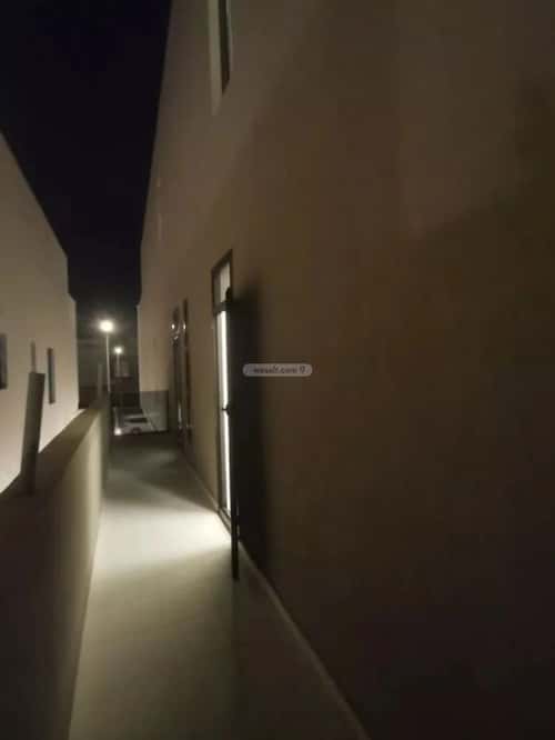 4 bedroom villa in Al Janadriyah 5
