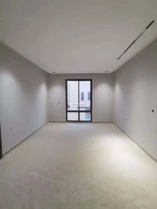 5 bedroom villa in Al Rimal 9