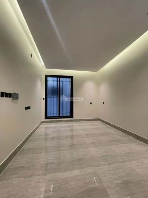 5 bedroom villa in Al Aridh 2