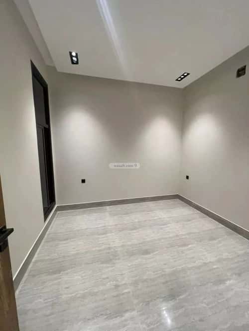5 bedroom villa in Al Aridh 3