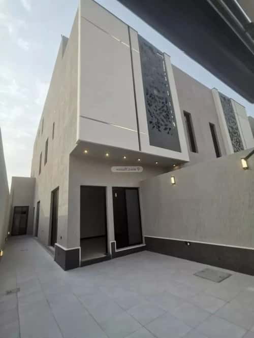 4 bedroom villa in Al Janadriyah 3