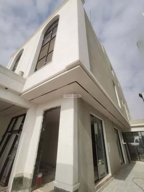 5 bedroom villa in Al Rimal 1