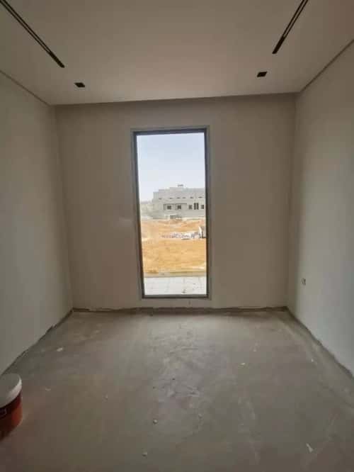 5 bedroom villa in Al Rimal 6