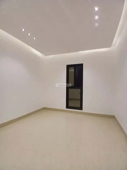 5 bedroom villa in Al Janadriyah 1