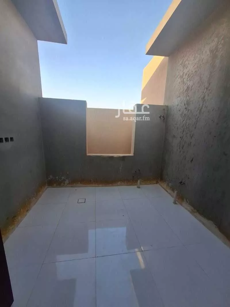 فيلا 6 غرف في ظهرة لبن 13