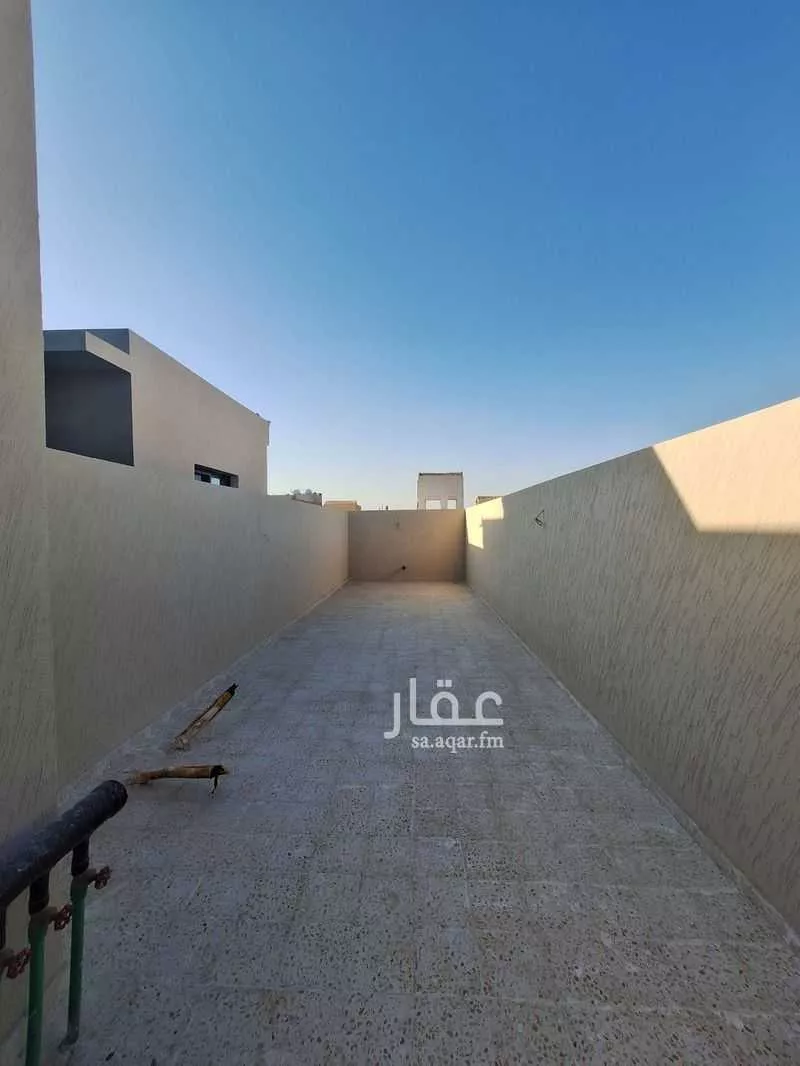 فيلا 6 غرف في ظهرة لبن 14