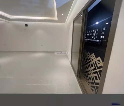 4 bedroom apartment in Al Awali 5