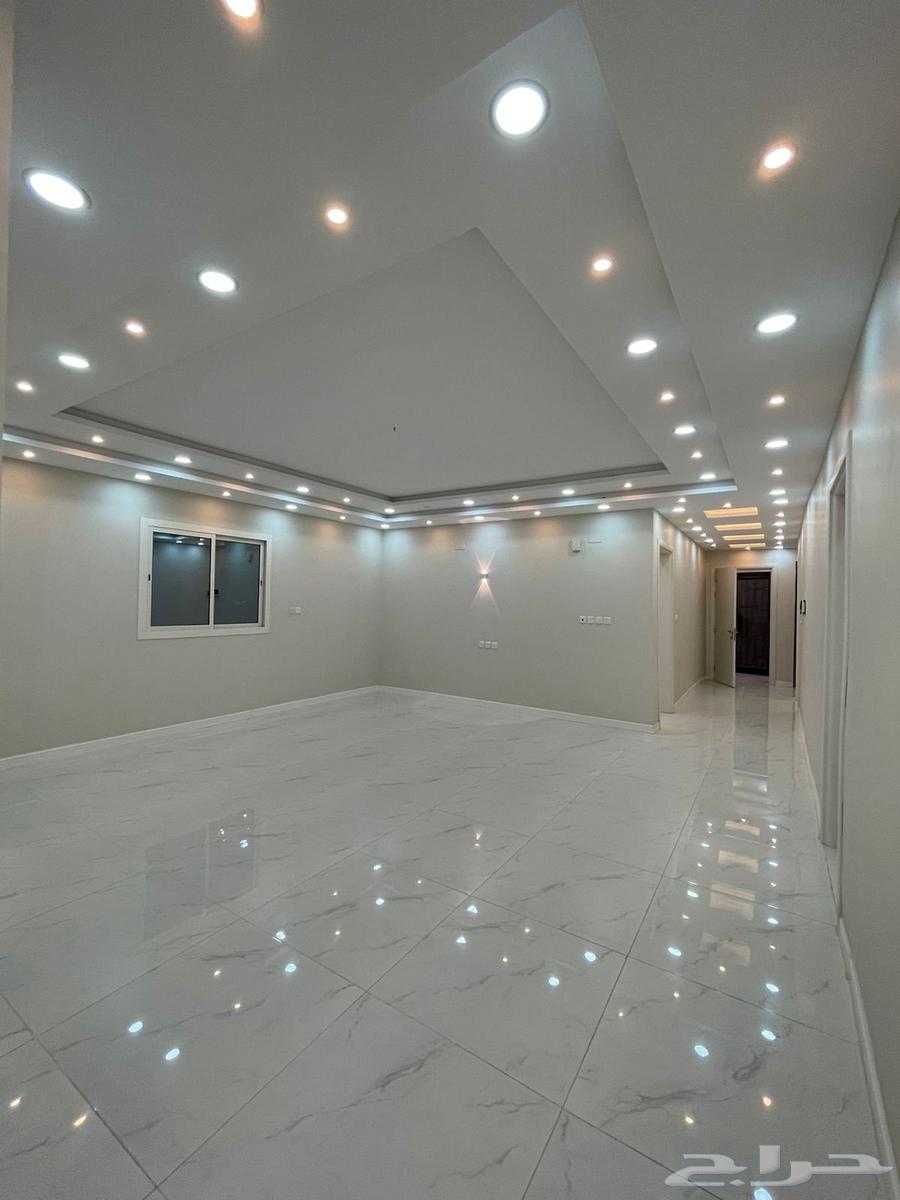 شقة  في الرانوناء 3