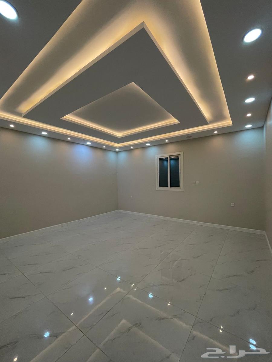 شقة  في الرانوناء 4