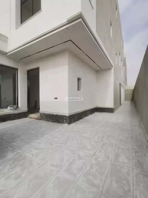 5 bedroom villa in Al Rimal 7