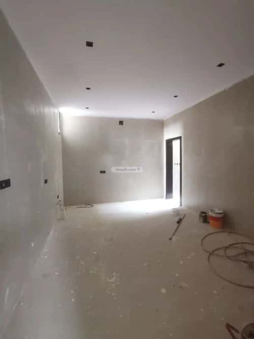 5 bedroom villa in Al Rimal 8