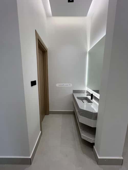 2 bedroom apartment in Al Mahdiyyah 1