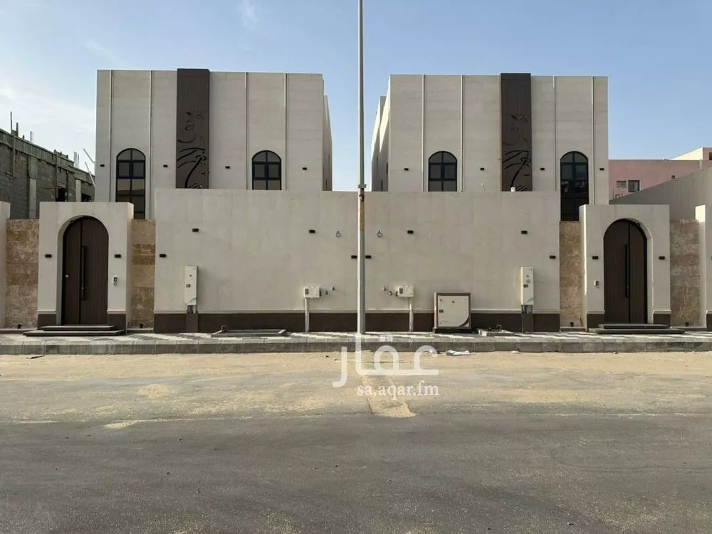 فيلا 7 غرف في الشراع 3