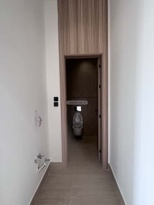 5 bedroom villa in Al Mahdiyyah 4