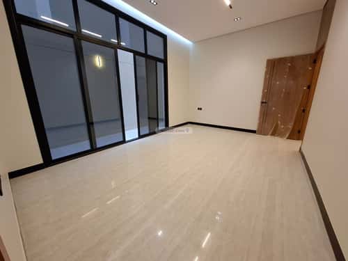 5 bedroom villa in Al Rimal 6