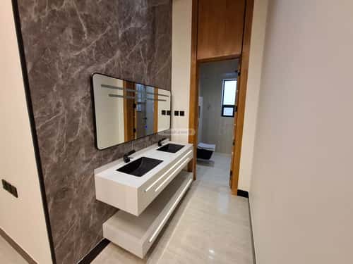 5 bedroom villa in Al Rimal 7