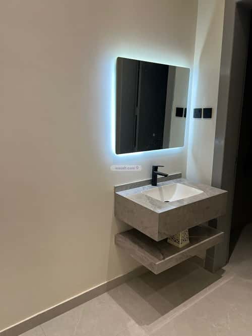 5 bedroom floor in Badr 3