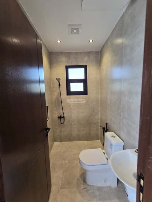 3 bedroom apartment in Al Maizilah 2