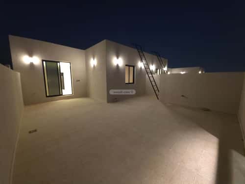 5 bedroom villa in Al Rimal 4