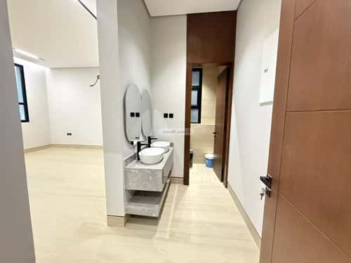 5 bedroom villa in Al Mahdiyyah 1