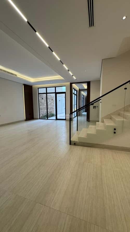 5 bedroom villa in Al Mahdiyyah 12