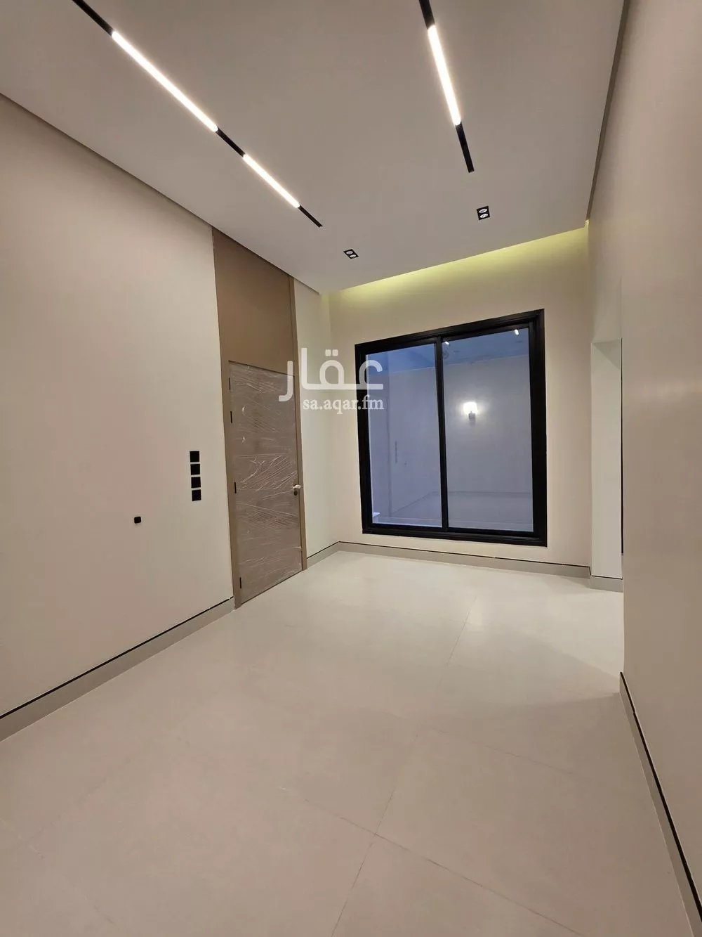 5 bedroom villa in Al Maizilah 8