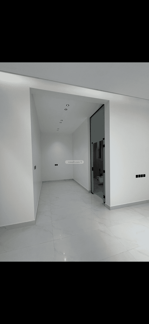 6 bedroom villa in Al Mahdiyyah 3