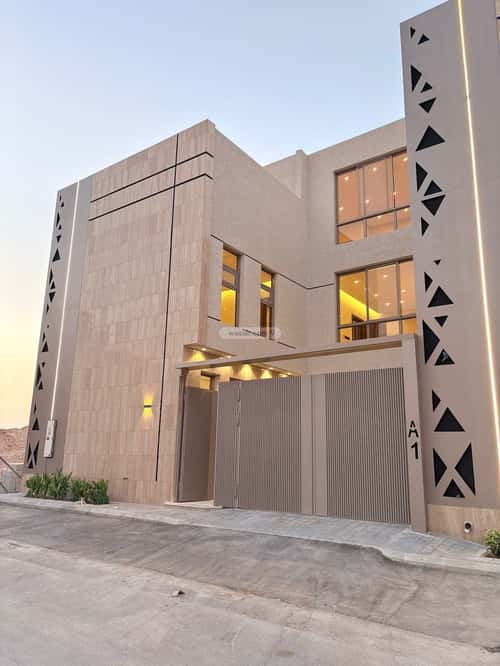 6 bedroom villa in Al Mahdiyyah 3