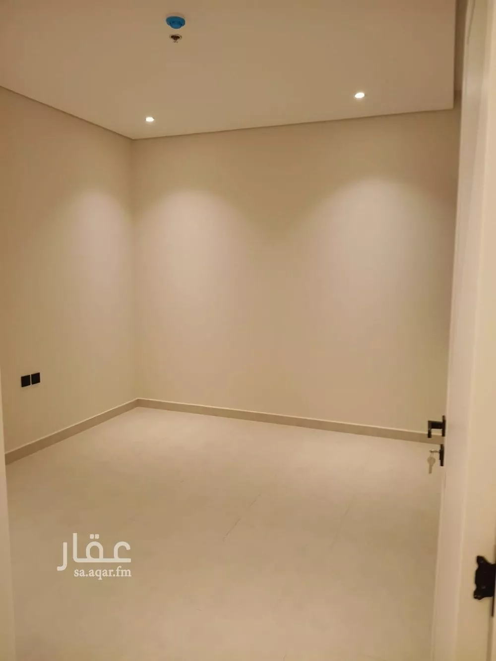 4 bedroom apartment in Al Bahr, Eastern Province 11