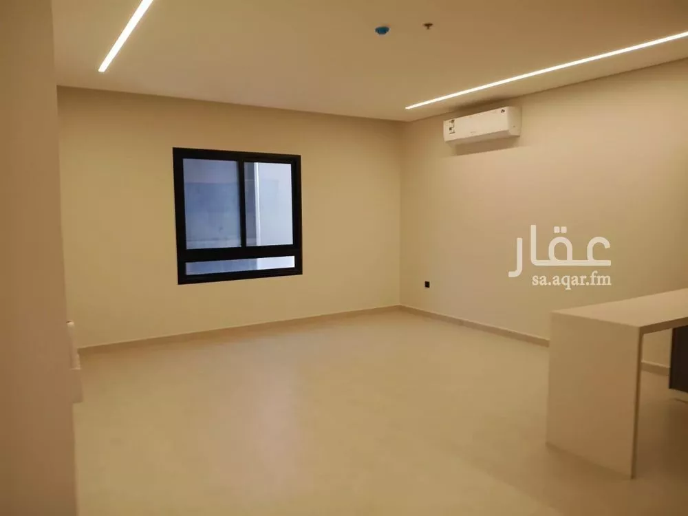 4 bedroom apartment in Al Bahr, Eastern Province 5