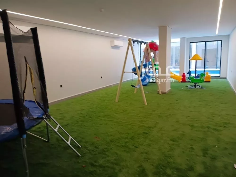 2 bedroom apartment in Al Bahr, Eastern Province 9
