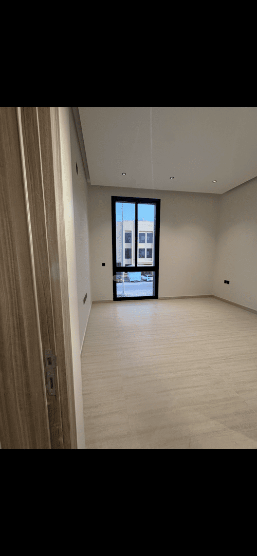3 bedroom apartment in Al Mahdiyyah 1
