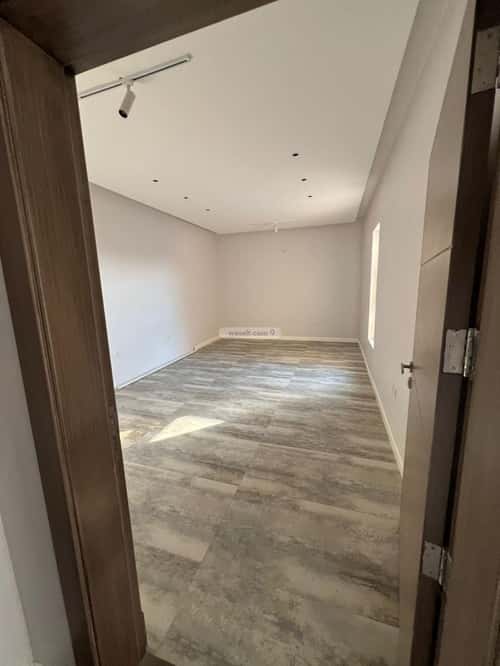 4 bedroom villa in Al Mahdiyyah 17