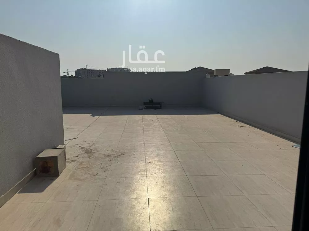 4 bedroom apartment in Al Hamra 4