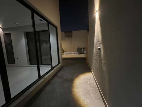 6 bedroom villa in Al Bayan 12