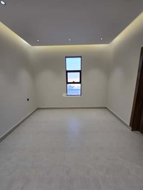 6 bedroom apartment in Al Wisam 4