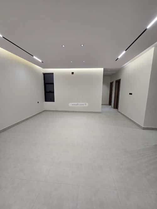 6 bedroom apartment in Al Wisam 10