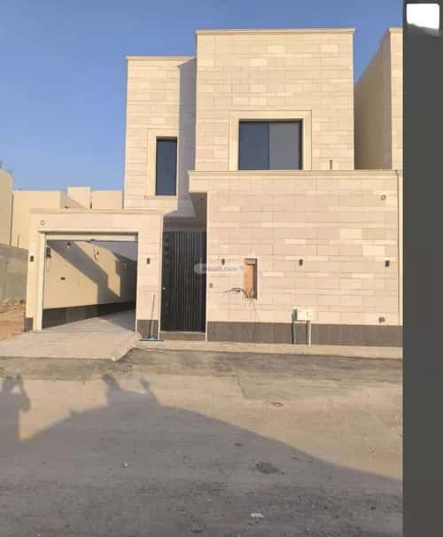 فيلا 8 غرف في الجنادرية 5