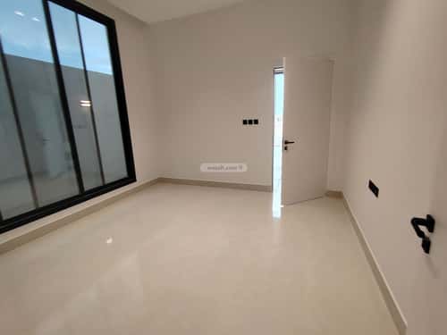 5 bedroom villa in Al Janadriyah 3