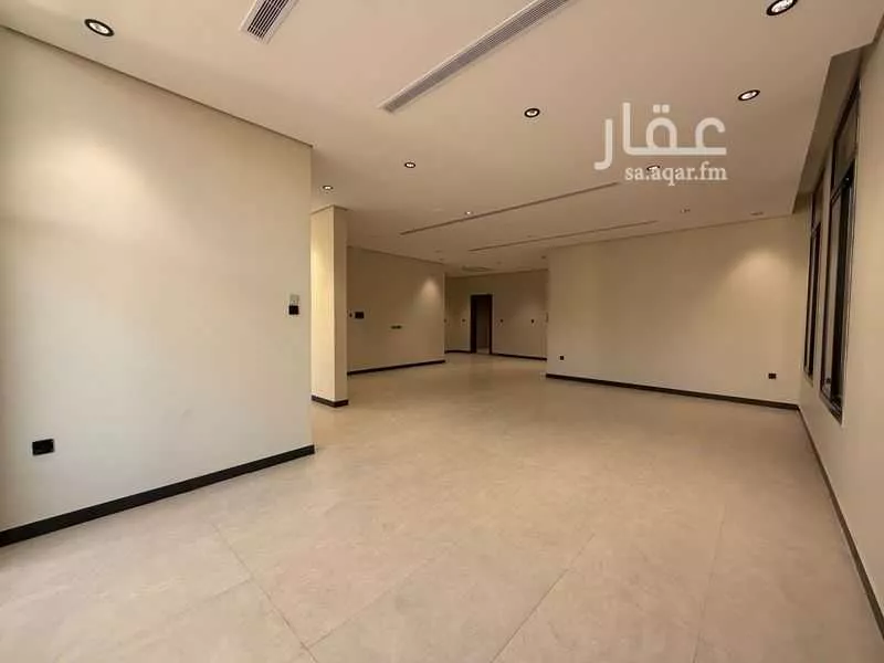 شقة 6 غرف في الزهراء 4