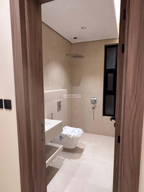 5 bedroom villa in Al Mahdiyyah 3