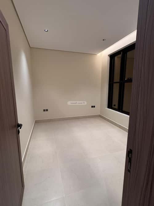 5 bedroom villa in Al Mahdiyyah 17