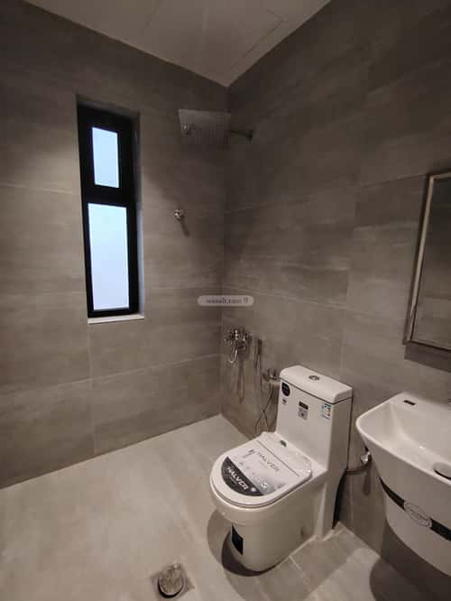 4 bedroom villa in Al Janadriyah 4