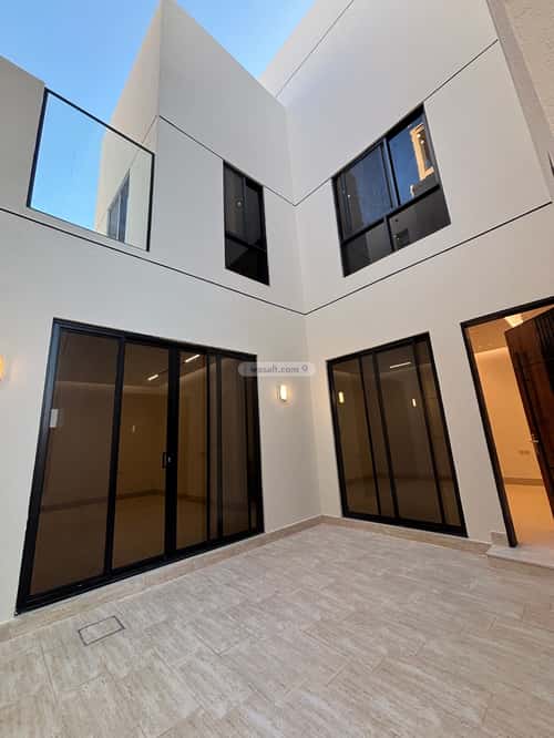 6 bedroom villa in Al Mahdiyyah 12