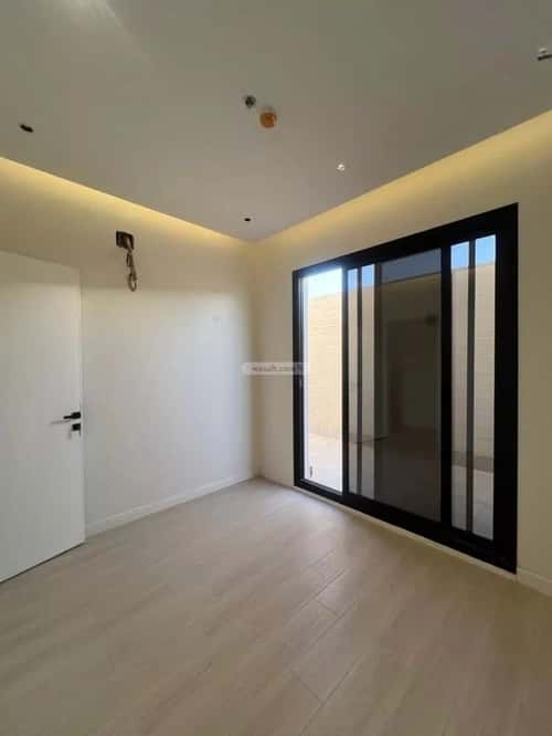 3 bedroom apartment in Al Qairawan 6