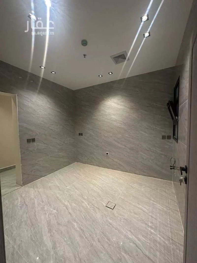 4 bedroom apartment in Al Hamra 13