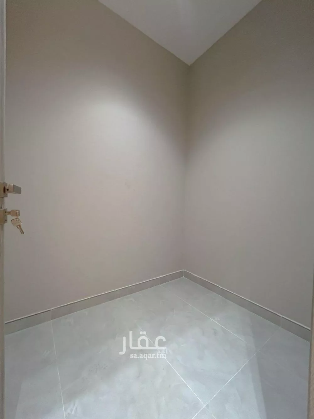 4 bedroom apartment in Ayn Al Khayf, Madinah 5