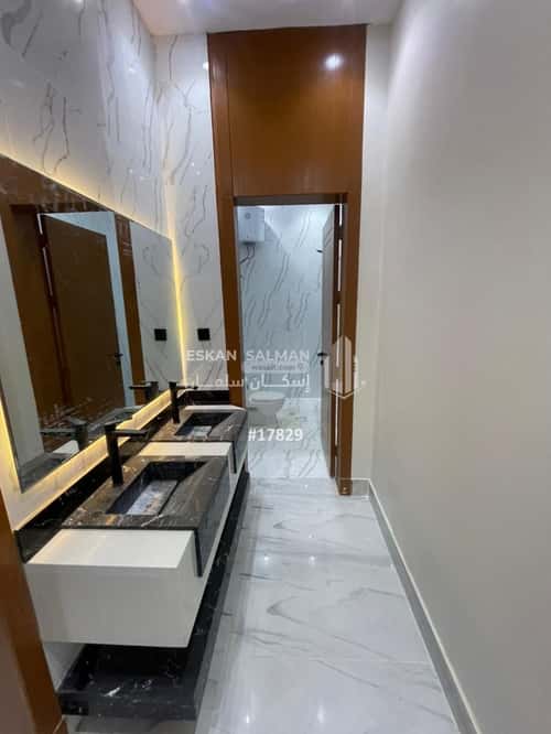 8 bedroom villa in Al Janadriyah 2