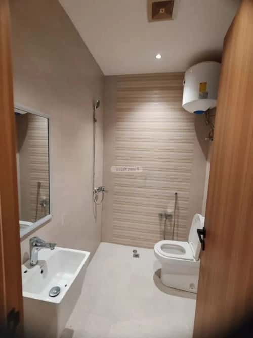 5 bedroom villa in Al Aridh 1